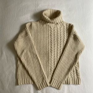 Line Sweater